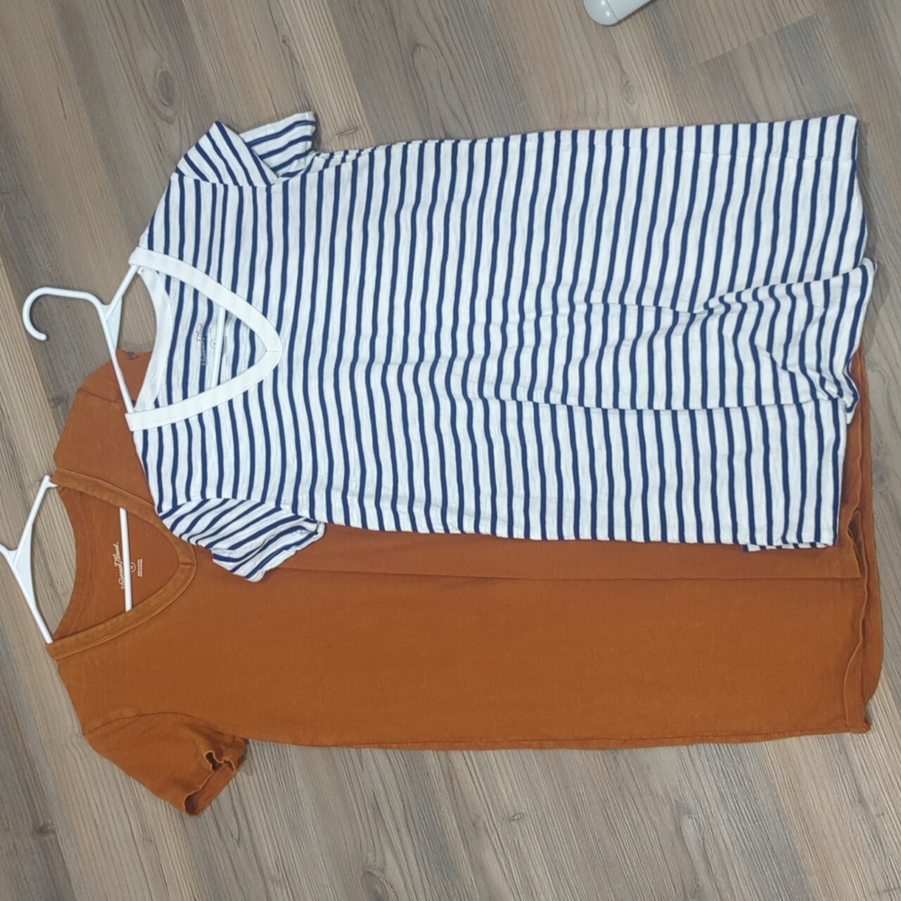 Universal Thread T-shirt dress bundle